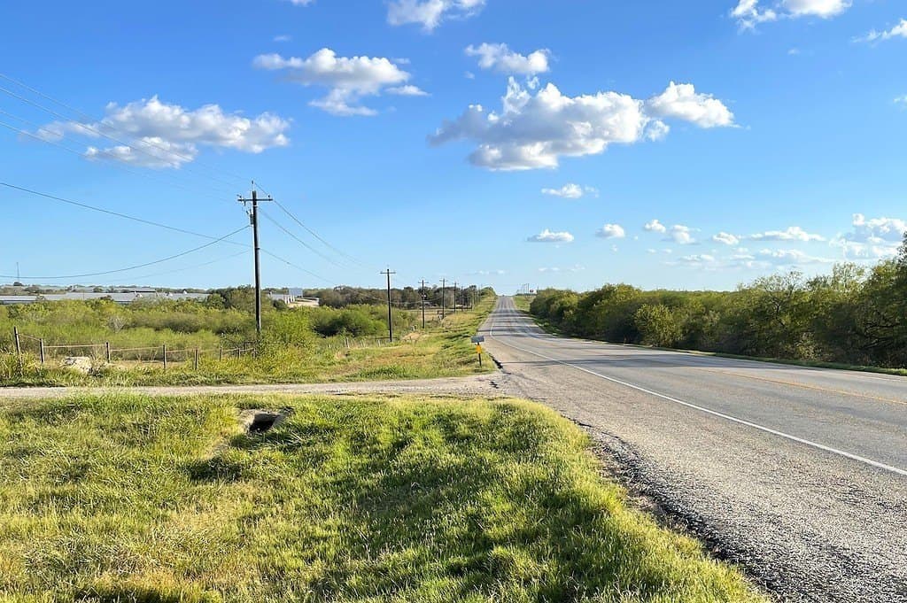 55 acres in Gonzales County - photo 14