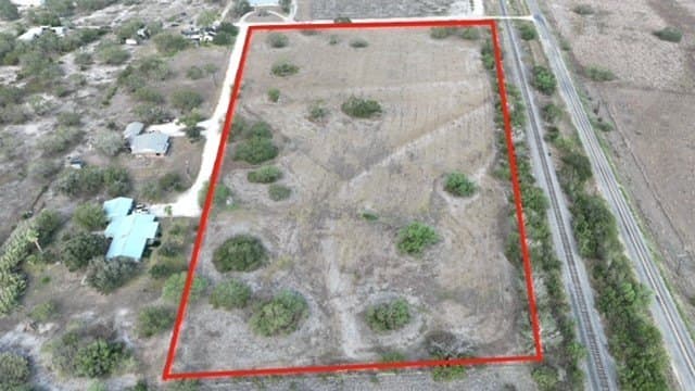 Private Road 468 lot: 00