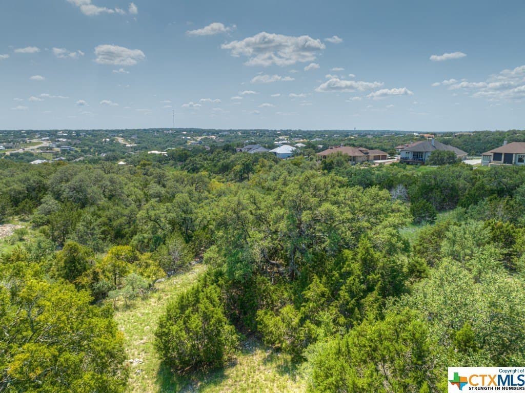 1.15 acres in Comal County - photo 3
