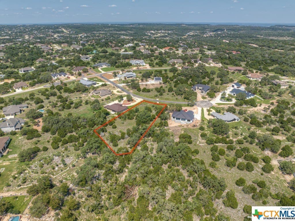 1.15 acres in Comal County - photo 4