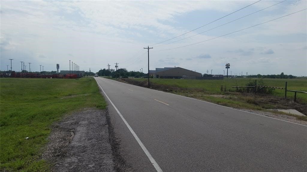 10.93 acres in Texas County - photo 2