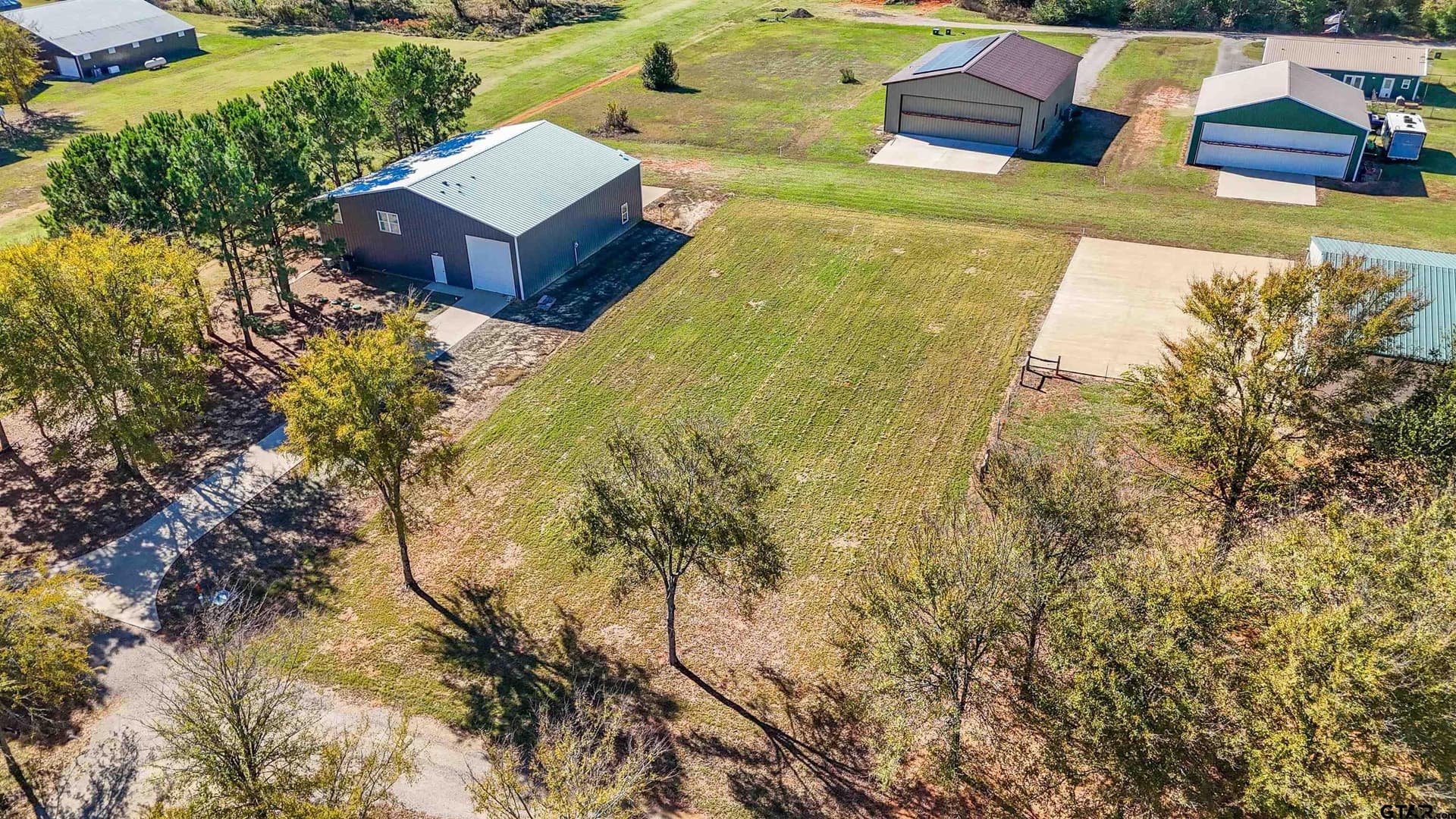 0.46 acres in Henderson County - photo 5