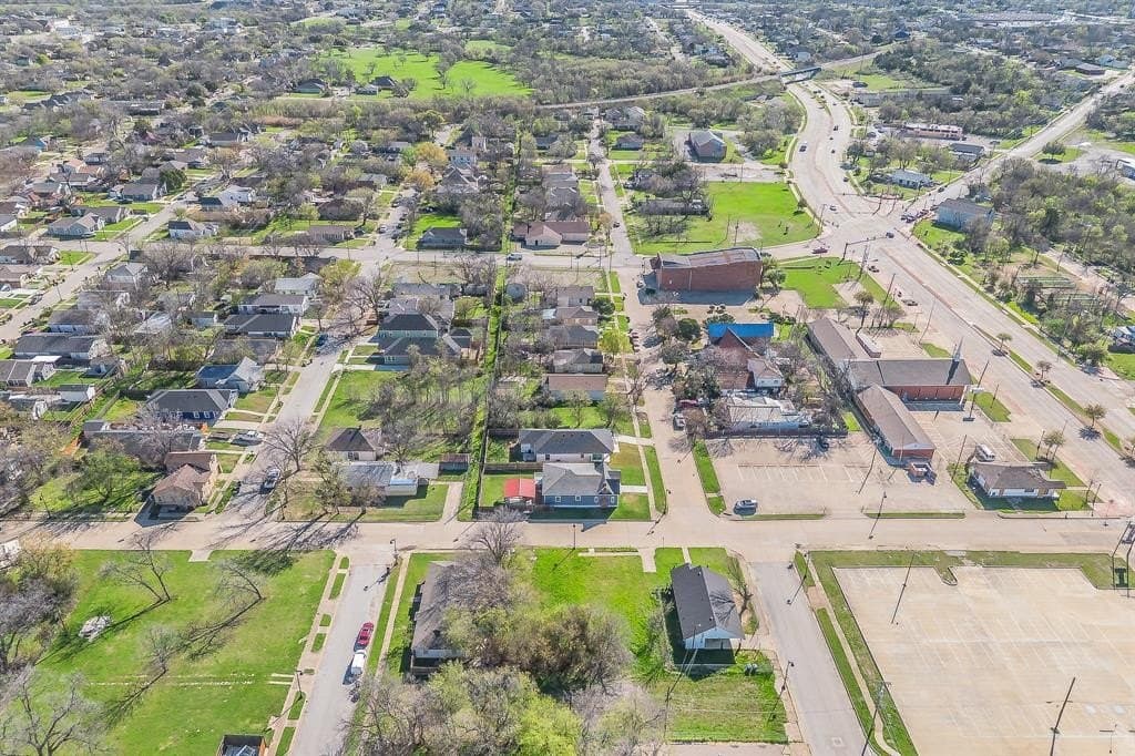 0.1 acres in Tarrant County - photo 10
