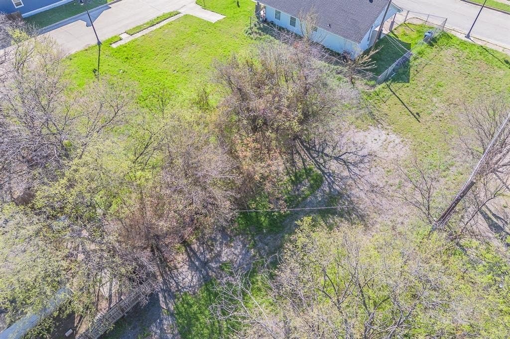 0.1 acres in Tarrant County - photo 3
