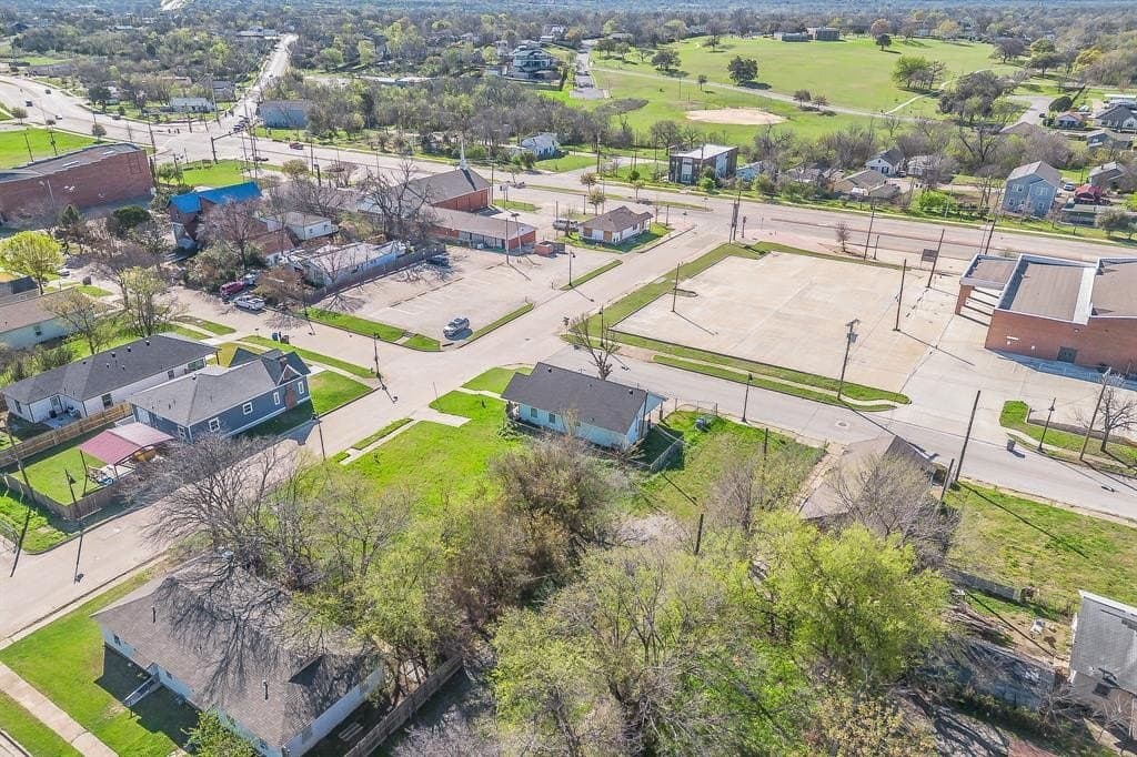 0.1 acres in Tarrant County - photo 8