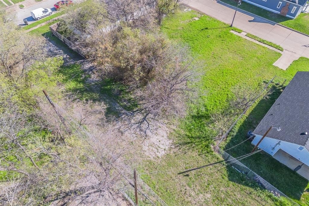 0.1 acres in Tarrant County - photo 4