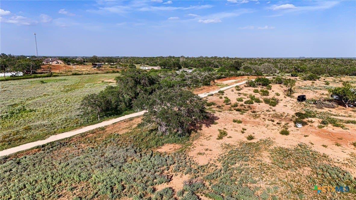 10 acres in Atascosa County - photo 2