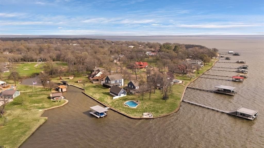 0.51 acres in Henderson County - photo 10