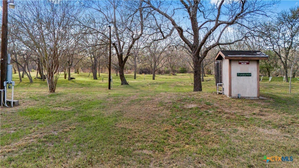 2.01 acres in DeWitt County - photo 7