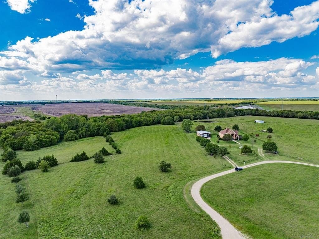 5.06 acres in Hunt County - photo 17