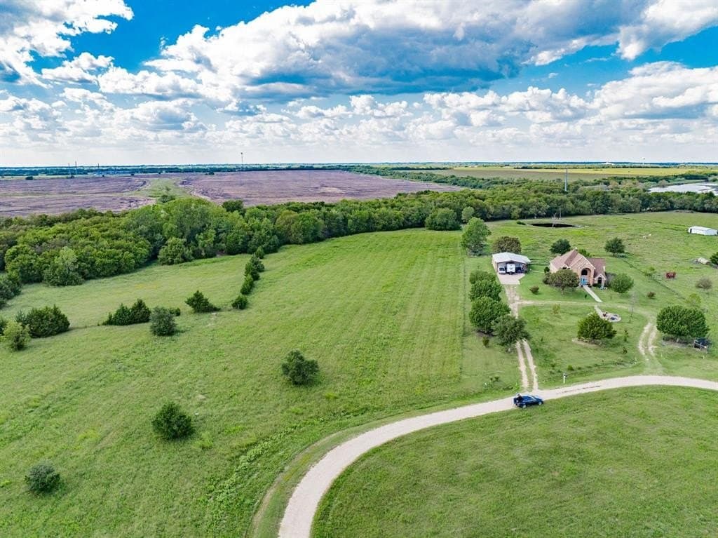 5.06 acres in Hunt County - photo 16
