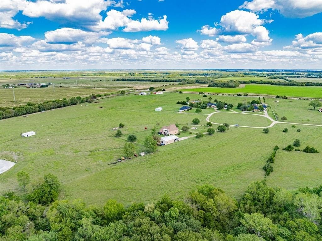 5.06 acres in Hunt County - photo 5