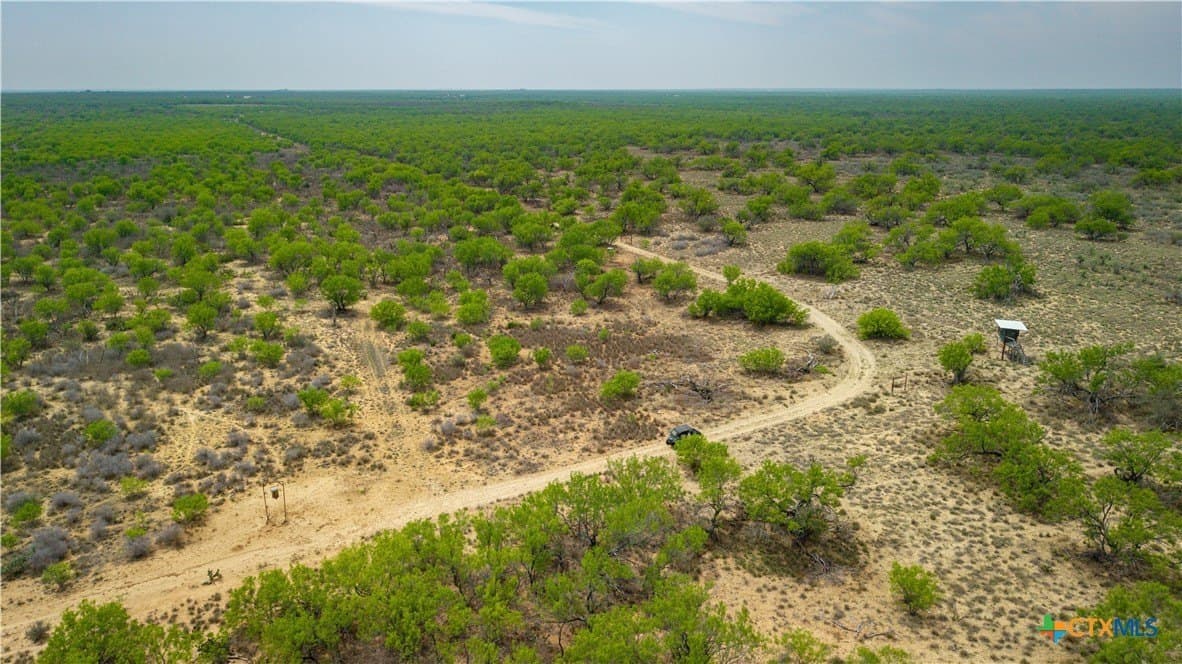 1,222 acres in Dimmit County - photo 31