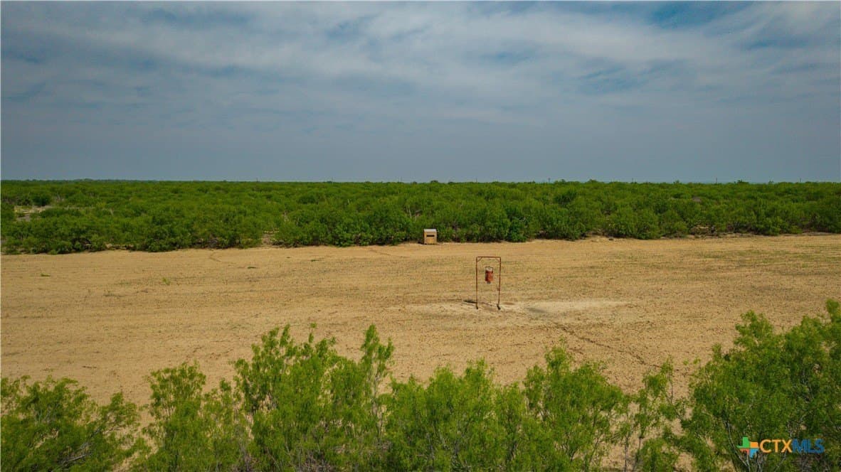 1,222 acres in Dimmit County - photo 26