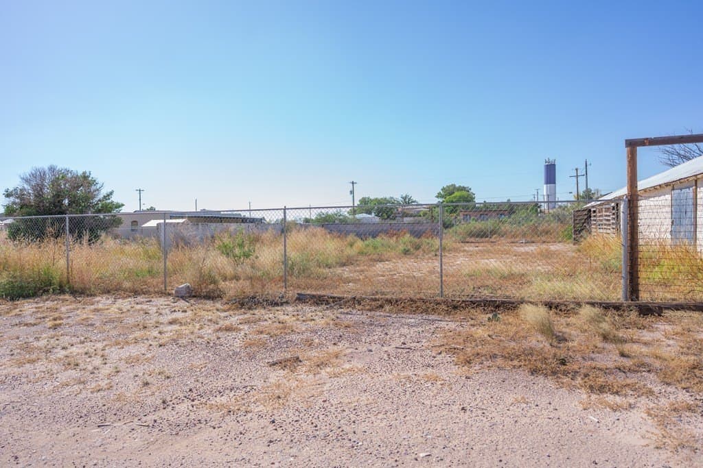 0.3 acres in Presidio County - photo 3