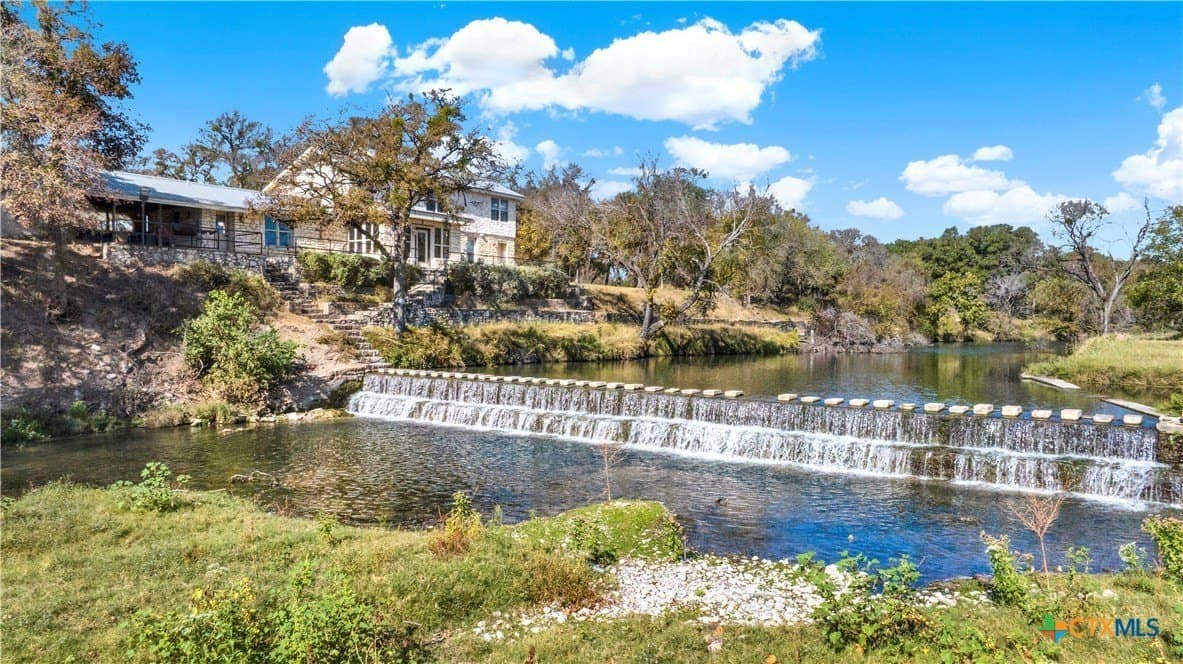 378 acres in Lampasas County - photo 4