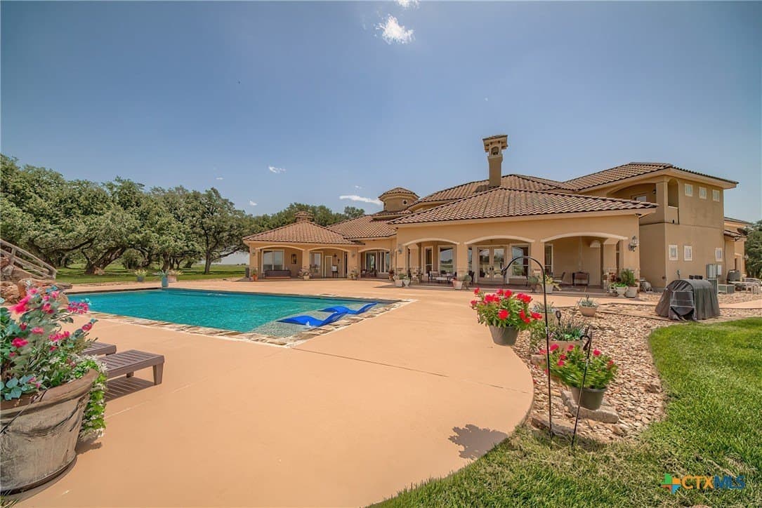 21 acres in Guadalupe County - photo 40