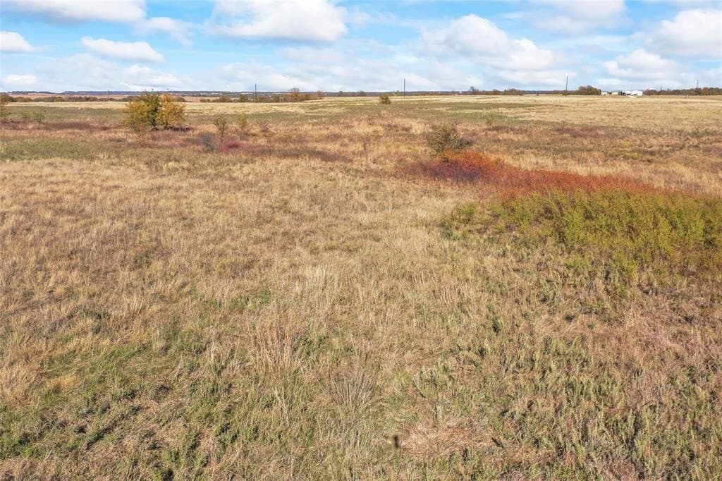 10.04 acres in Montague County - photo 27