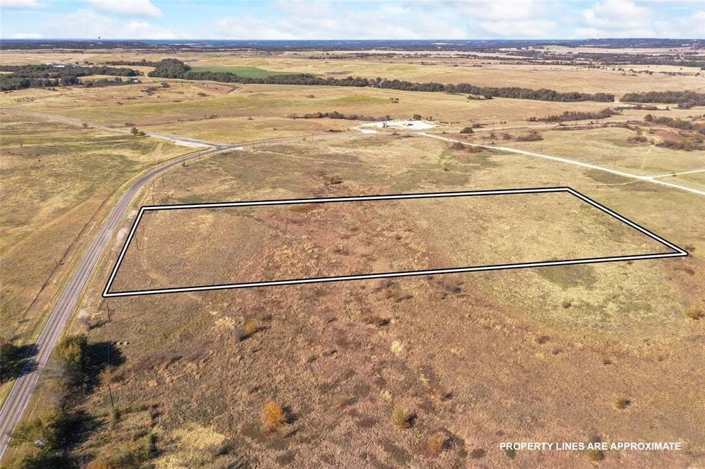 10.04 acres in Montague County - photo 4