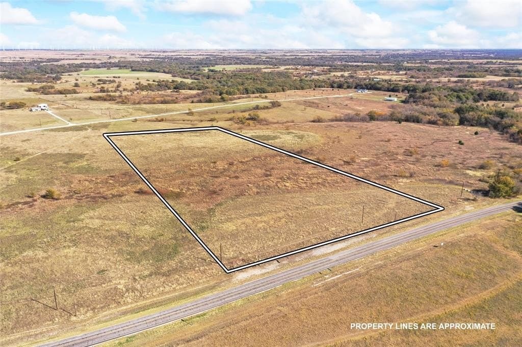 10.04 acres in Montague County - photo 2