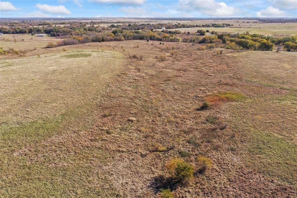 10.04 acres in Montague County - photo 18
