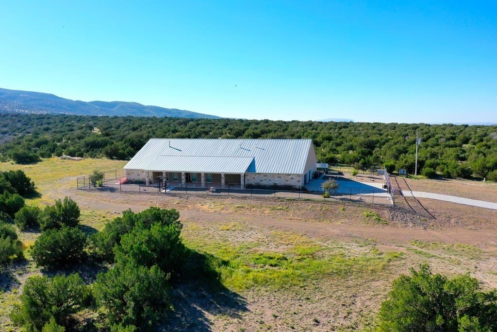 105.62 acres in Brewster County - photo 8