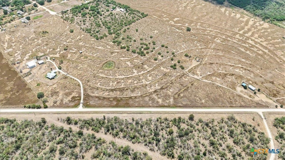 16 acres in Gonzales County - photo 44