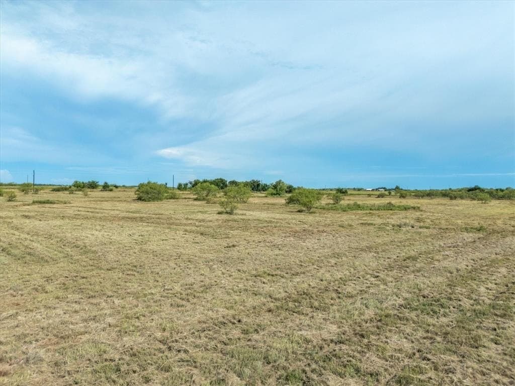 2 acres in Montague County - photo 23