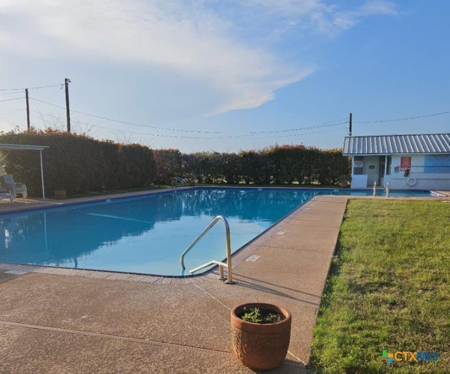 0.34 acres in Comal County - photo 19