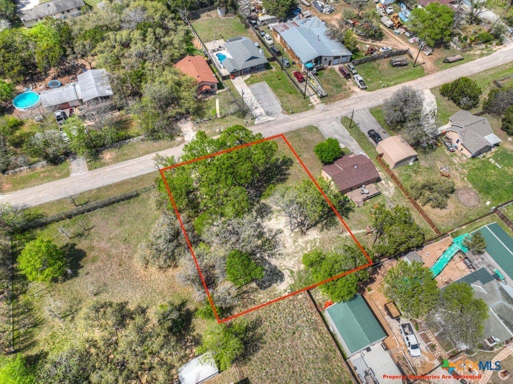 0.34 acres in Comal County - photo 10