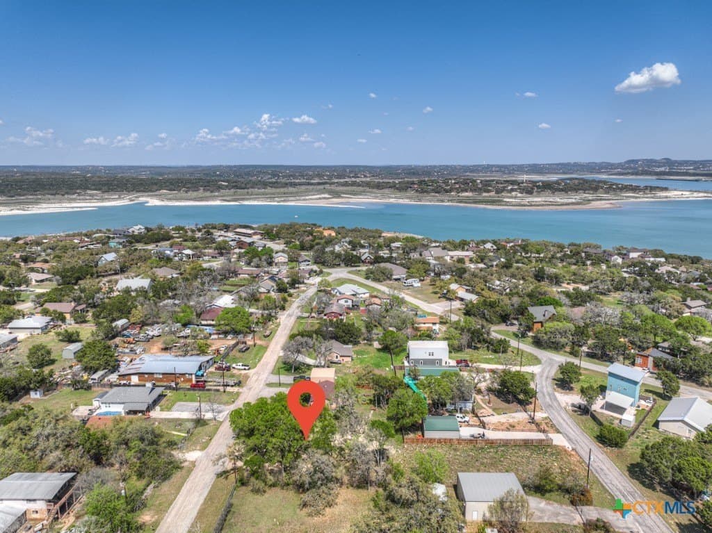 0.34 acres in Comal County - photo 12