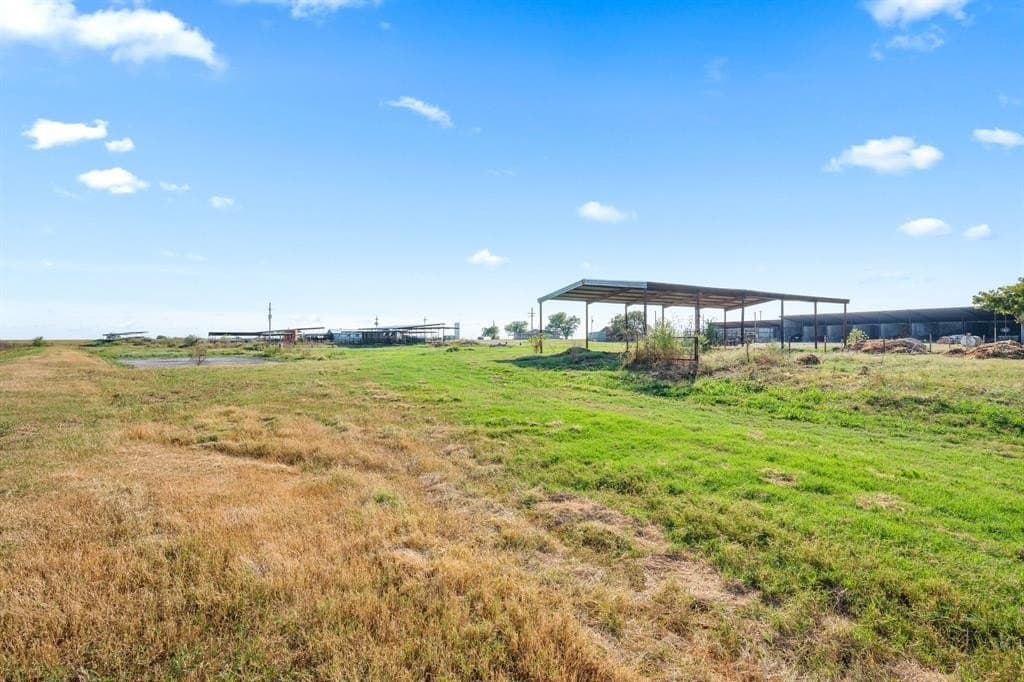 221.95 acres in Hamilton County - photo 18