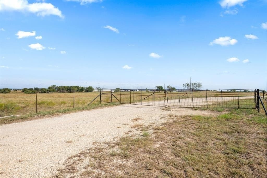 221.95 acres in Hamilton County - photo 2