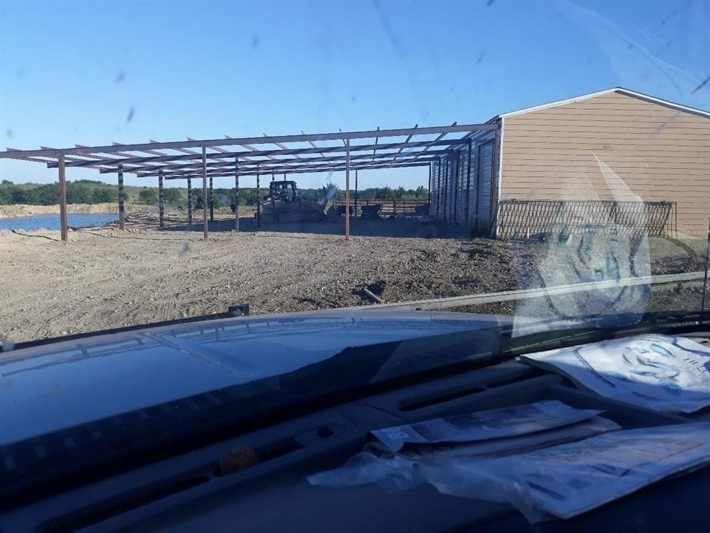 184.4 acres in Ellis County - photo 2
