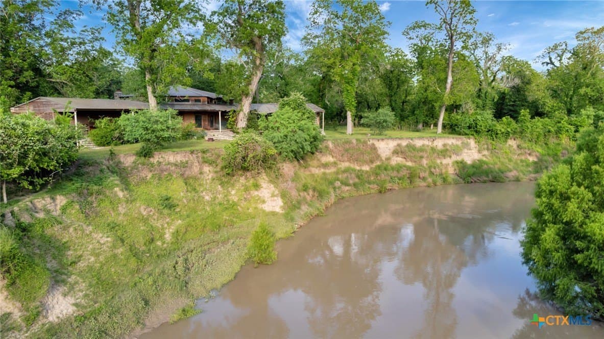 87.56 acres in Victoria County - photo 7
