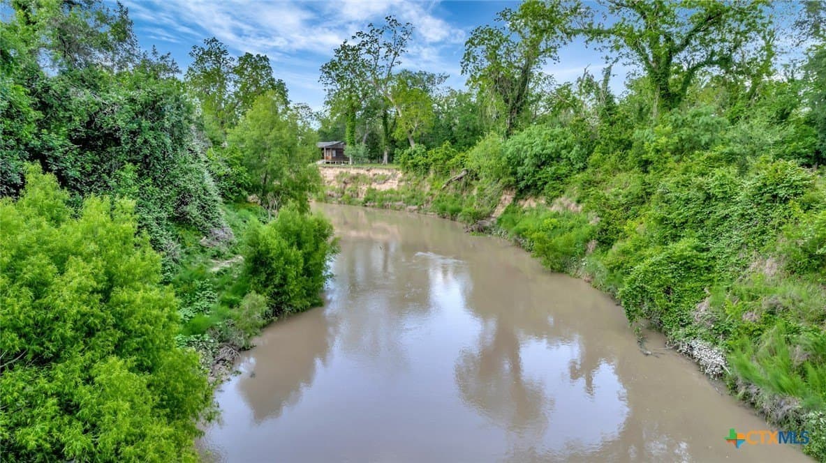 87.56 acres in Victoria County - photo 3