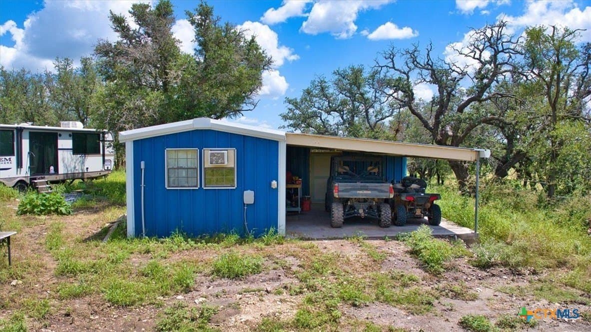 412.98 acres in McCulloch County - photo 9