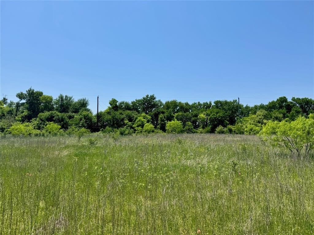 2.82 acres in McLennan County - photo 5