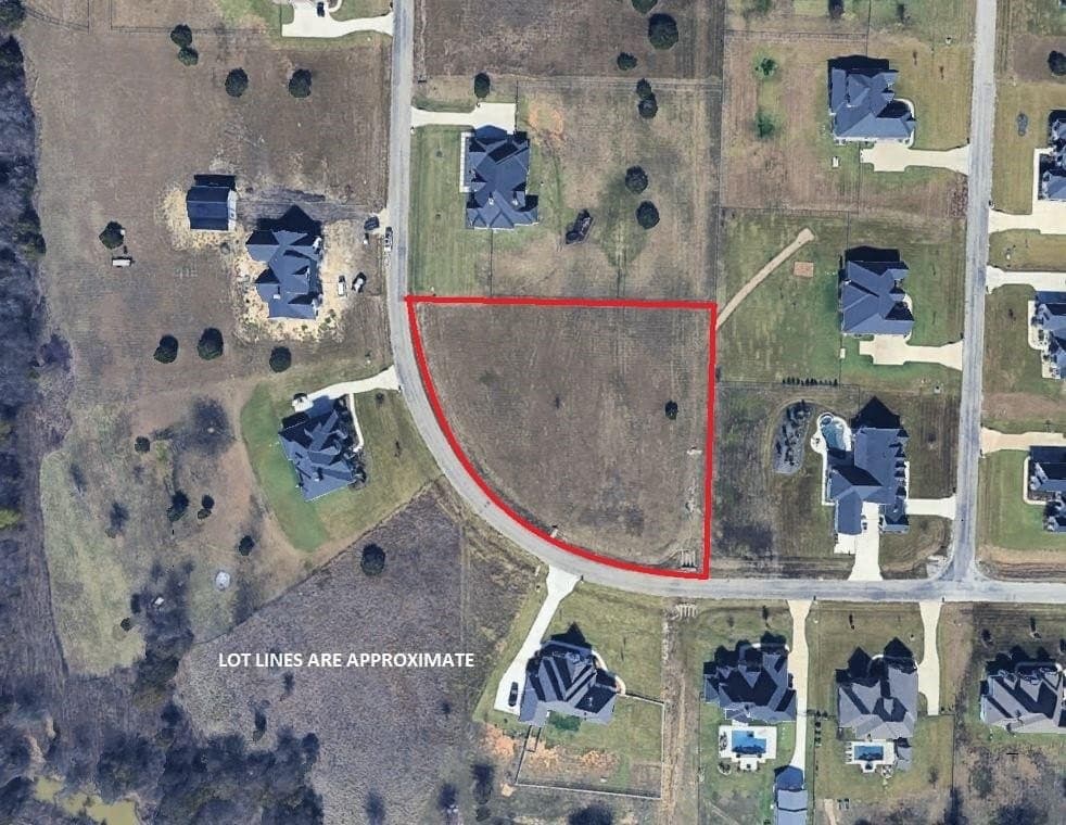 1.56 acres in Johnson County - photo 2