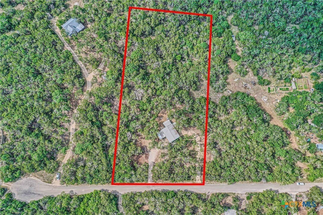 2.5 acres in Hays County - photo 3