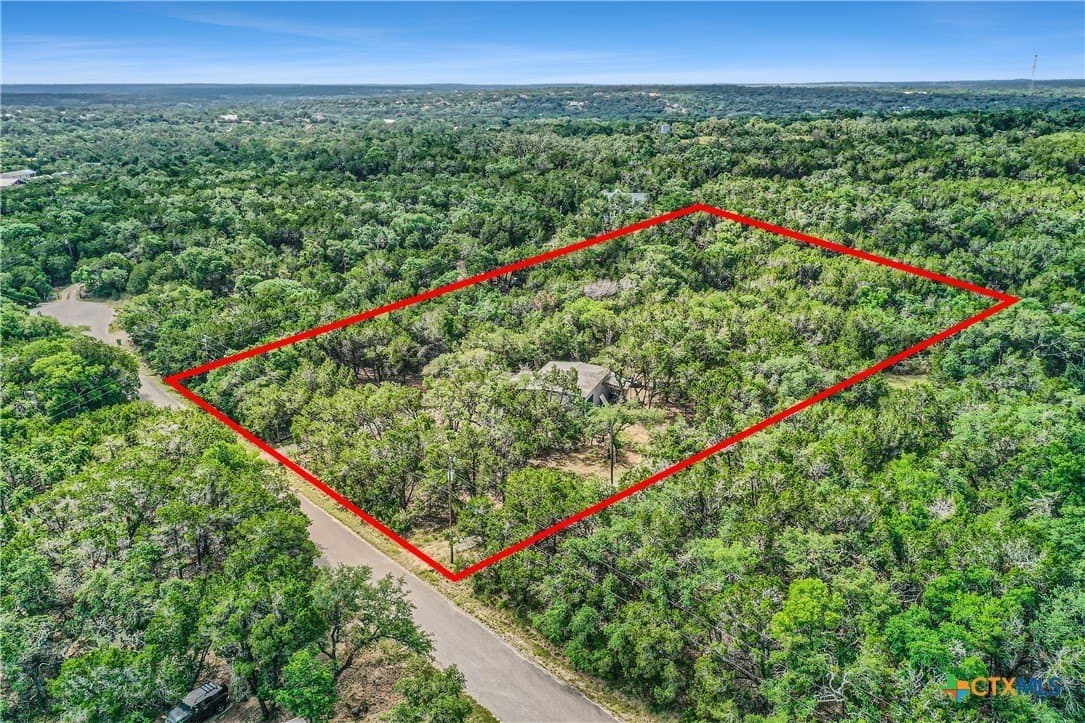 2.5 acres in Hays County - photo 2