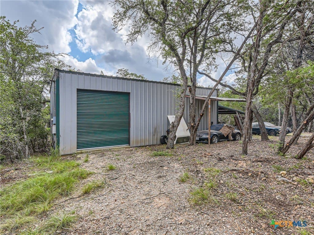 2.5 acres in Hays County - photo 8