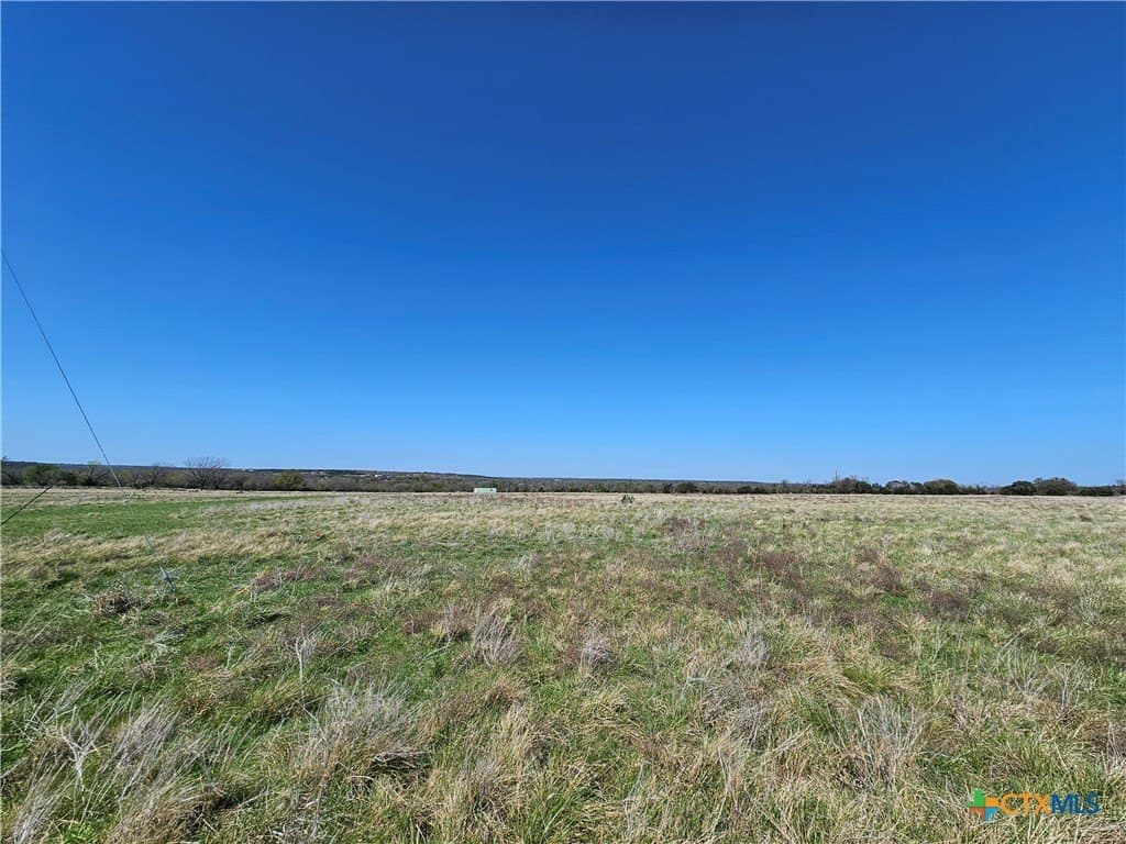 Cattle Trail lot: 4