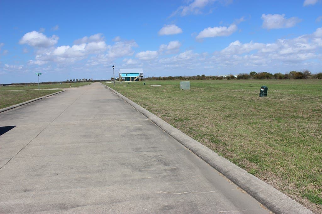 0.25 acres in Texas County - photo 7