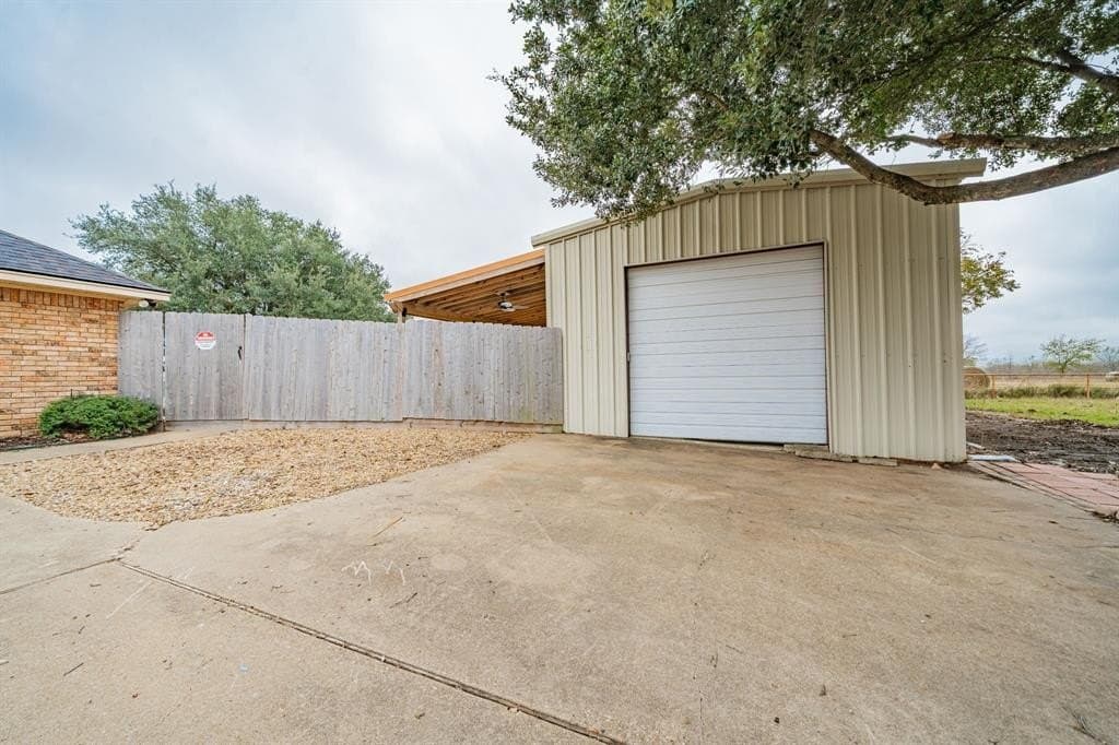 10.61 acres in Kaufman County - photo 30