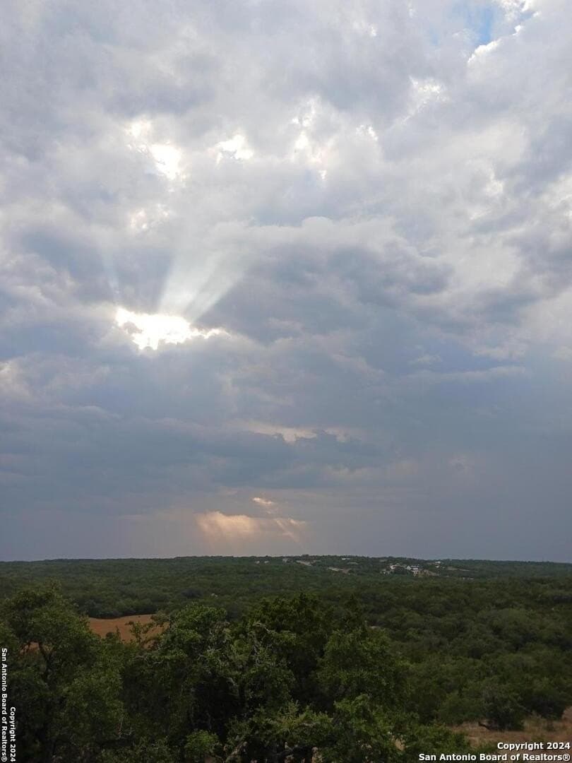 3.08 acres in Comal County - photo 9