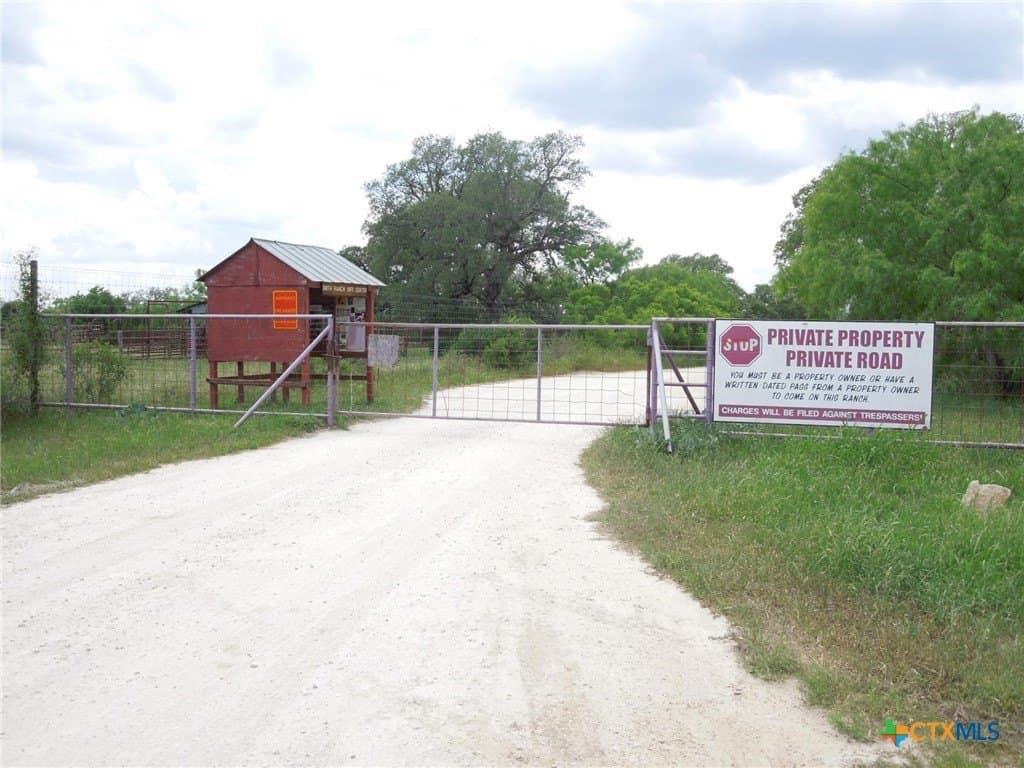 60.09 acres in Lampasas County - photo 34