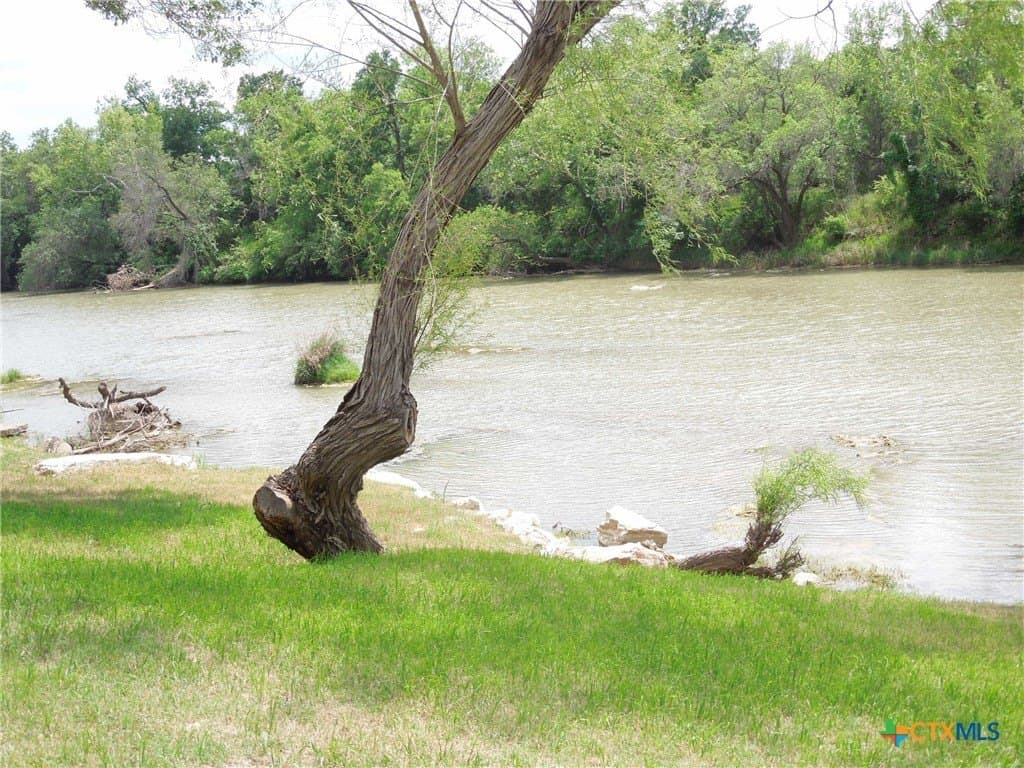 60.09 acres in Lampasas County - photo 39