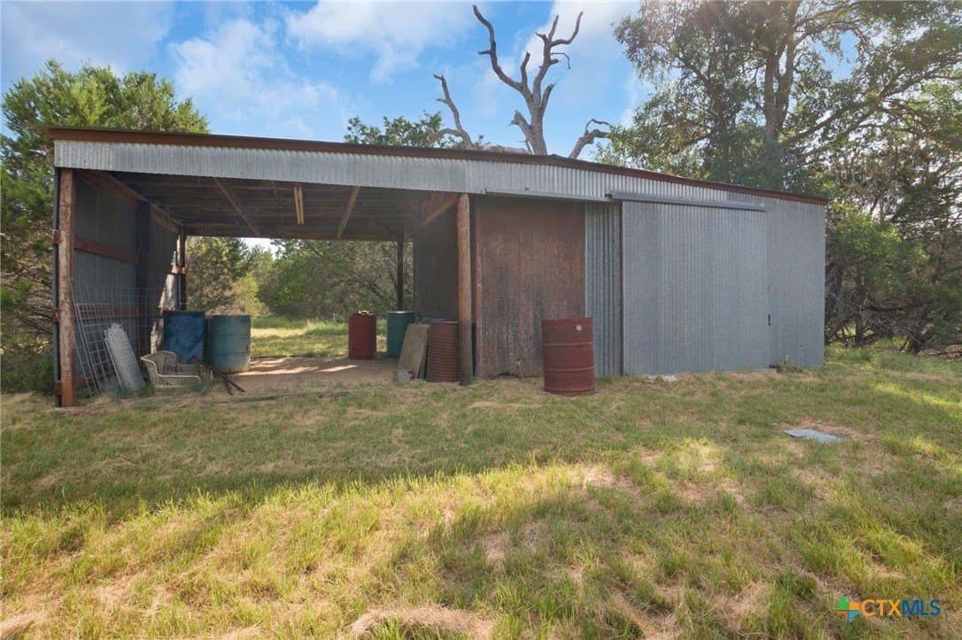 60.09 acres in Lampasas County - photo 11