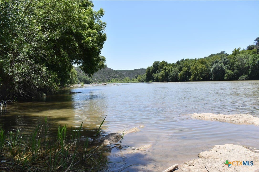 60.09 acres in Lampasas County - photo 36
